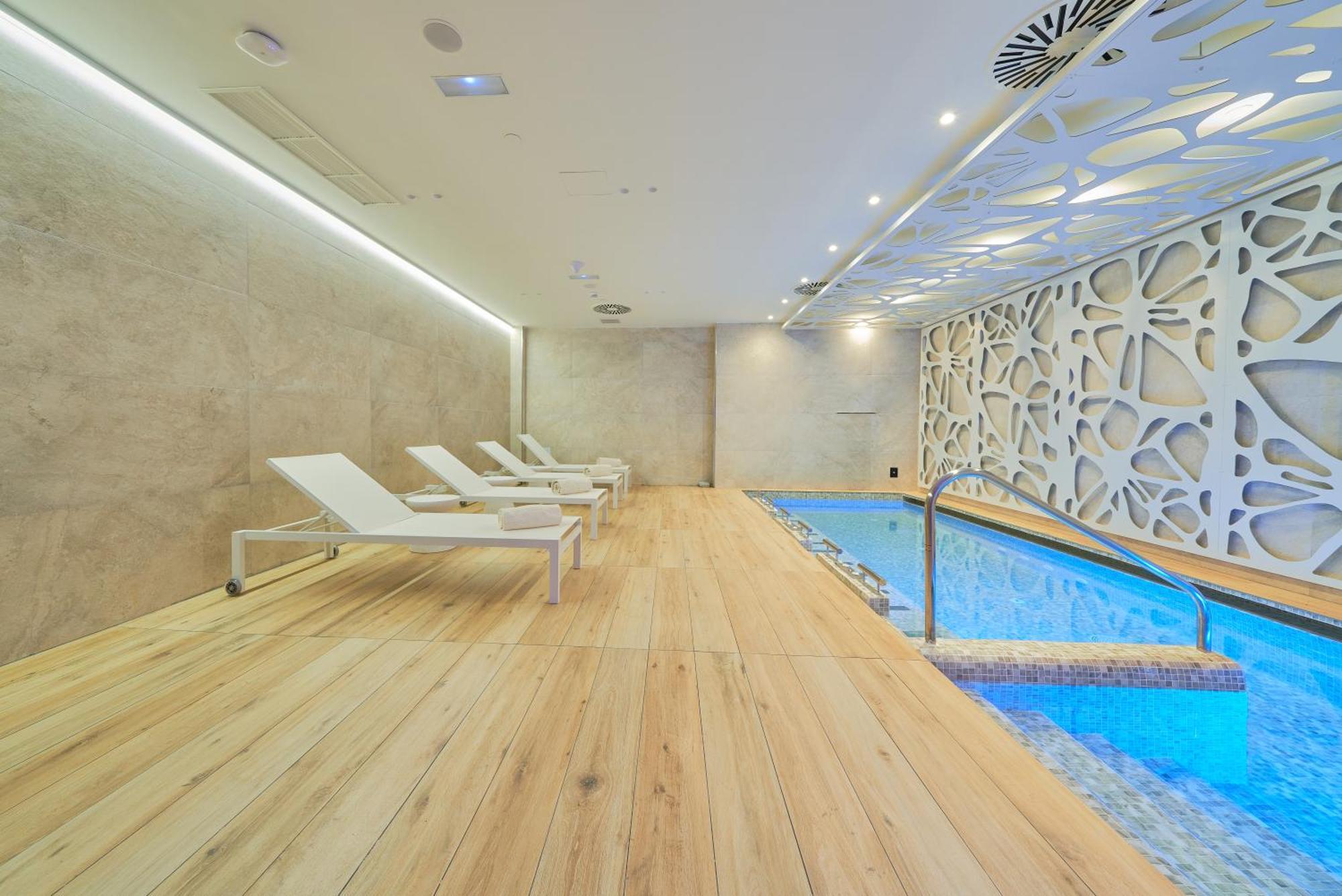 Hotel Eurostars Oasis Marbella Zewnętrze zdjęcie
